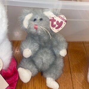 Ty beanie Squeaky the mouse